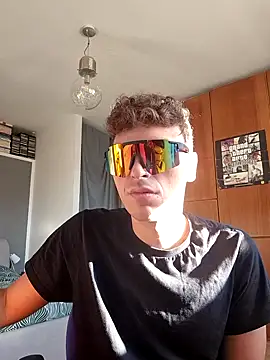 Snapshot of Kaeell chatting on October 2025 03:12:02 PM Kaeell online show from October 2025 03:12:02 PM