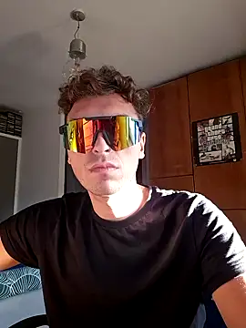 Snapshot of Kaeell chatting on October 2025 03:13:01 PM Kaeell online show from October 2025 03:13:01 PM