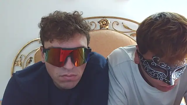 Snapshot of Kaeell chatting on October 2025 03:02:01 PM Kaeell online show from October 2025 03:02:01 PM