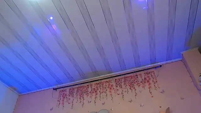 SweetRenata  online show from November 2025 11:21:02 AM