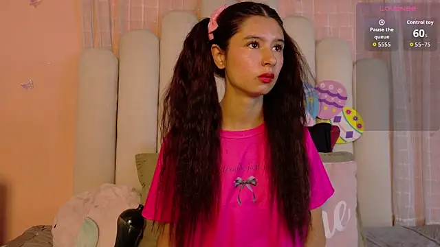 SweetRenata  online show from July 2026 12:21:02 PM