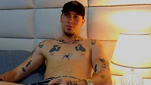 Snapshot of JacobRhude_ chatting on October 2025 11:13:02 PM JacobRhude online show from October 2025 11:13:02 PM