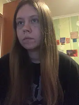 Snapshot of LunaVirelle chatting on March 2026 08:35:02 PM LunaVirelle online show from March 2026 08:35:02 PM