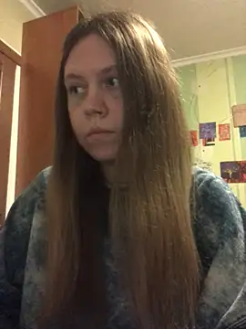 Snapshot of LunaVirelle chatting on April 2026 04:54:01 PM LunaVirelle online show from April 2026 04:54:01 PM