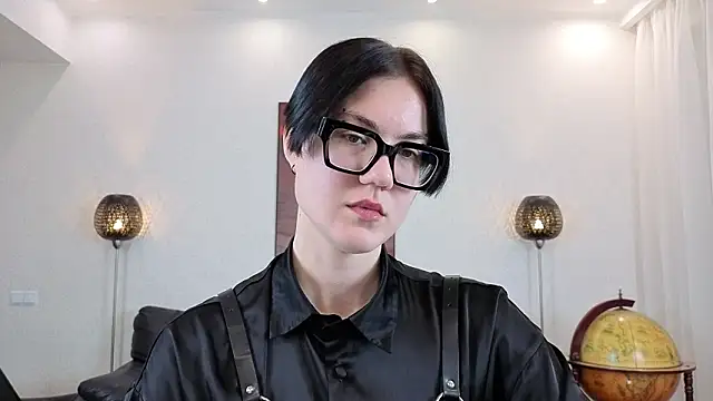 Marie Fitch online show from March 2026 12:15:01 AM