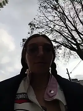 Lucy colee online show from February 2026 10:38:01 PM