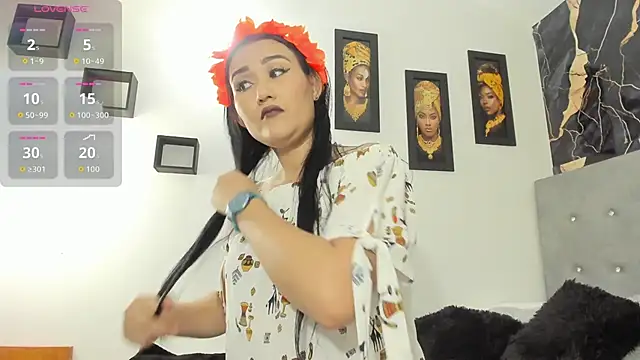 Snapshot of Aisha_Saleh chatting on November 2025 07:03:01 PM Aisha Saleh online show from November 2025 07:03:01 PM