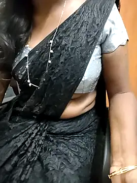Tamilmallu-duskygirl03 online show from January 2026 05:33:01 AM