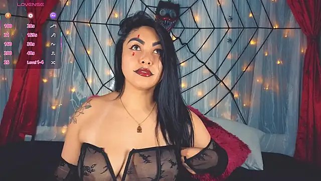 Victoria Jonhss online show from October 2025 10:43:02 PM