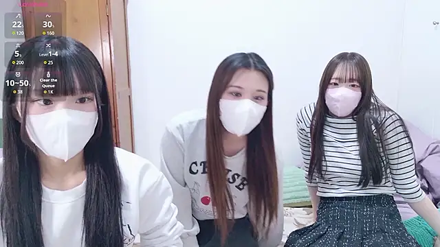 Snapshot of KaYo_sorriso chatting on March 2026 04:18:02 AM KaYo sorriso online show from March 2026 04:18:02 AM