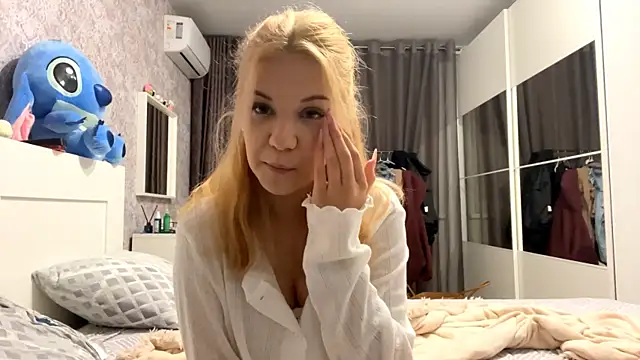 Snapshot of Randa_babygirl chatting on October 2025 07:12:01 PM Randa babygirl online show from October 2025 07:12:01 PM