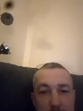 Nyctalopie8579 online show from February 2026 05:20:01 PM