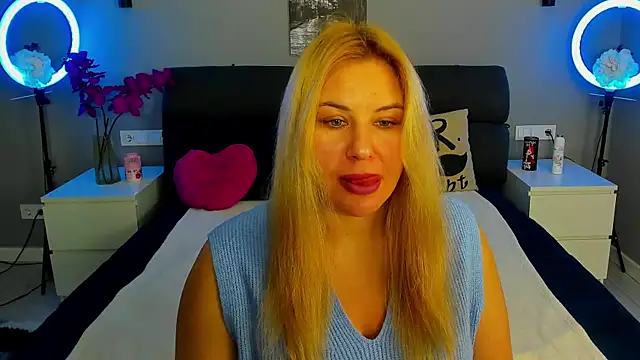 Passion-Blondy online show from January 2026 06:46:02 PM