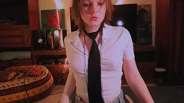 Snapshot of liquid0fluid0 chatting on February 2026 05:35:01 PM liquid0fluid0 online show from February 2026 05:35:01 PM