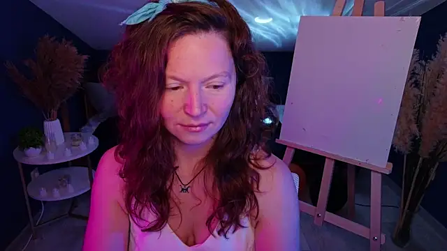 AuroraBorealis   online show from November 2025 06:36:01 AM