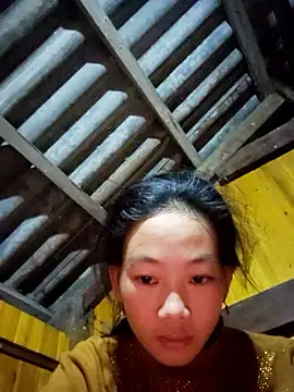 gio-thu online show from December 2025 04:27:01 PM