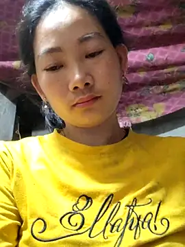 gio-thu online show from April 2026 09:12:02 PM