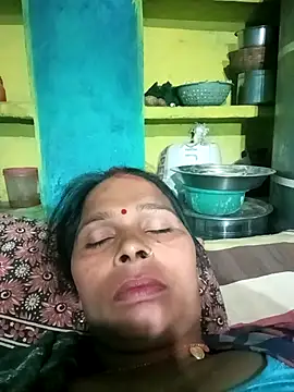 Snapshot of Rt_shreya chatting on November 2025 05:25:01 PM Rt shreya online show from November 2025 05:25:01 PM