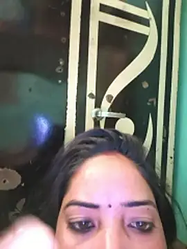 Snapshot of Ekta_bhabhi99 chatting on February 2026 06:35:01 AM Ekta bhabhi99 online show from February 2026 06:35:01 AM