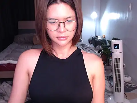tyra lurer online show from July 2026 09:34:01 PM