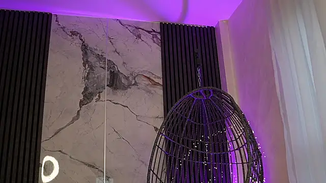 RachelRavee online show from November 2025 05:17:01 AM