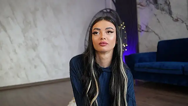 RachelRavee online show from March 2026 05:12:02 AM