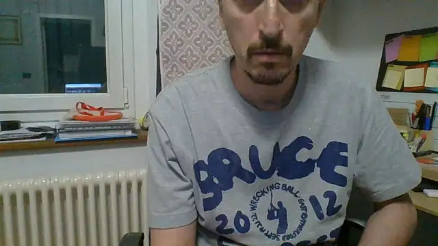 Kawayleo online show from May 2026 02:13:01 PM