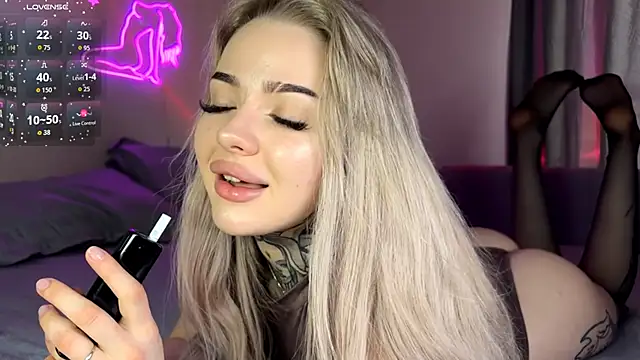 Snapshot of bklfen chatting on December 2025 11:06:01 AM bklfen online show from December 2025 11:06:01 AM