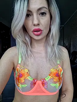 BritanyVegas online show from November 2025 12:38:02 PM