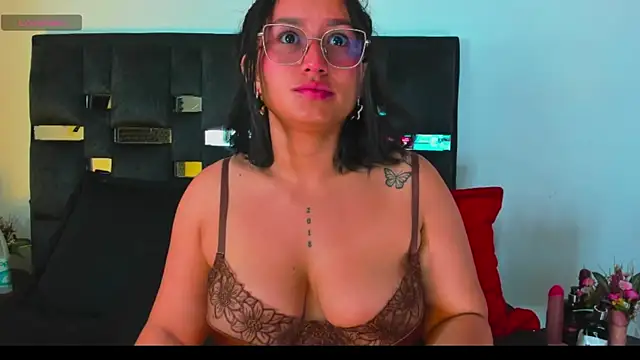 SussySunny  online show from April 2026 03:54:02 AM