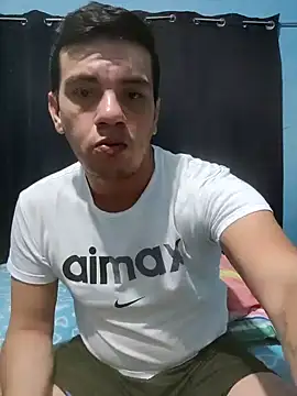 Snapshot of Aturo77 chatting on November 2025 03:37:02 AM Aturo77 online show from November 2025 03:37:02 AM