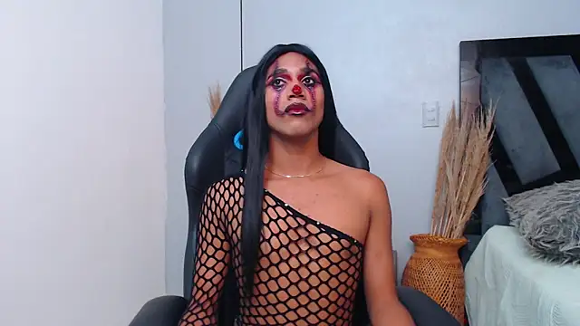 ThaliaMoon online show from October 2025 09:04:02 PM