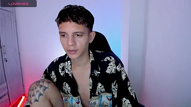 tylernova online show from April 2026 03:44:01 AM