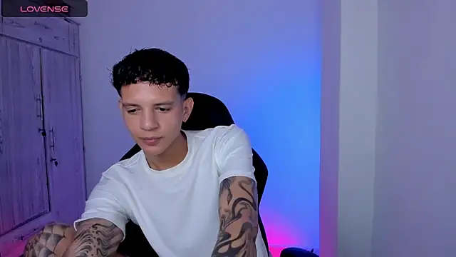 tylernova online show from May 2026 03:26:02 AM