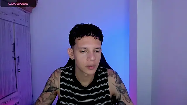 tylernova online show from May 2026 03:25:01 AM