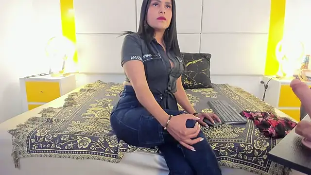 Barbbara sweett online show from April 2026 12:54:01 PM