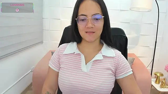Sasha Grace online show from May 2026 12:48:01 PM