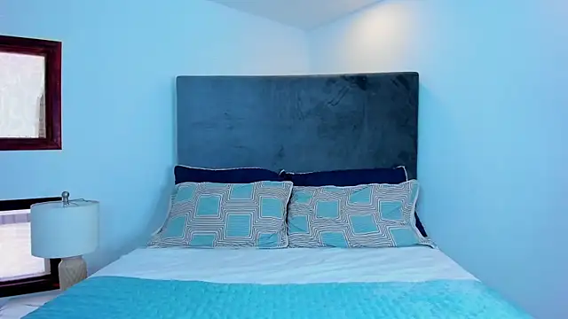  AriaVixen  online show from October 2025 01:33:02 PM