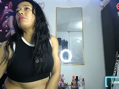 Snapshot of Kylee79 chatting on February 2026 11:52:01 PM Kylee79 online show from February 2026 11:52:01 PM