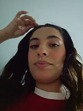 Snapshot of Meganthomson chatting on November 2025 02:10:02 AM Meganthomson online show from November 2025 02:10:02 AM