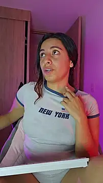 Meganthomson online show from December 2025 03:56:02 AM