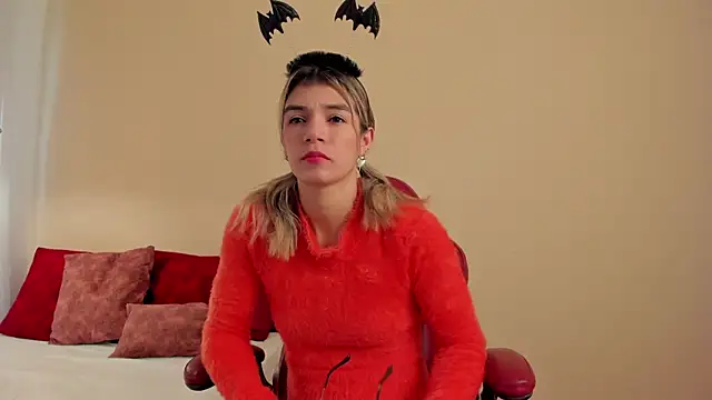 AngeBrooks online show from October 2025 12:05:02 PM