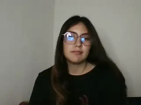 Snapshot of Mar_00c chatting on October 2025 04:48:01 AM Mar 00c online show from October 2025 04:48:01 AM