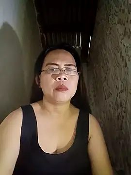 Snapshot of erma_joy chatting on October 2025 06:50:02 AM erma joy online show from October 2025 06:50:02 AM