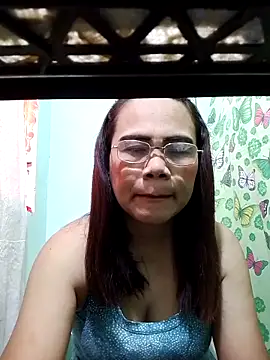 Snapshot of erma_joy chatting on February 2026 01:20:02 AM erma joy online show from February 2026 01:20:02 AM