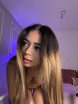 HoneyMollyX online show from February 2026 01:09:02 PM