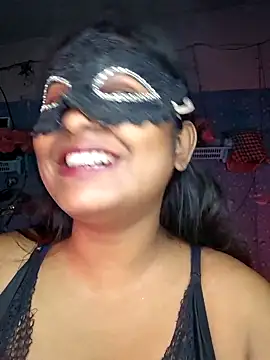 Sweet-Maddlina online show from May 2026 02:39:02 AM