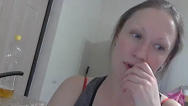 Tavriona online show from March 2026 01:34:01 PM