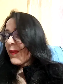 Amelialove42 online show from October 2025 06:18:02 PM