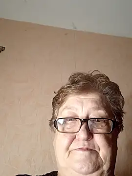 Katherine735 online show from December 2025 07:43:02 PM